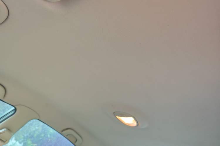 Used Buick Excelle 2015 1.5L Automatic Classic Model Headliner