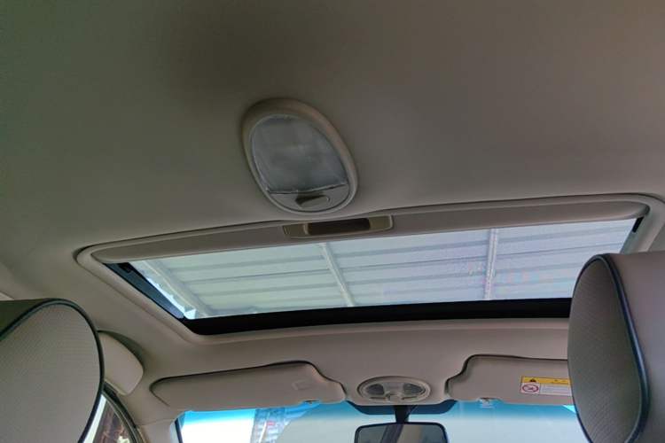 Used Buick Excelle 2015 1.5L Manual Classic Trim Headliner