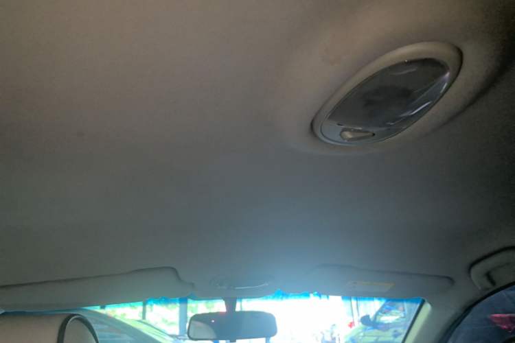 Used Buick Excelle 2015 1.5L Automatic Classic Model Headliner