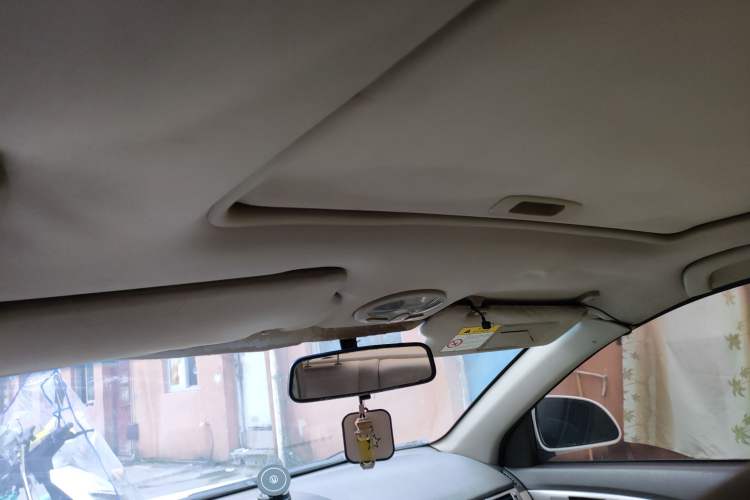 Used Buick Excelle 2015 1.5L Manual Classic Trim Headliner