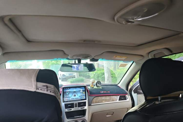 Used Buick Excelle 2015 1.5L Manual Classic Trim Headliner