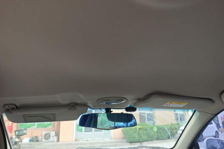 Used Buick Excelle 2015 1.5L Automatic Classic Model Headliner