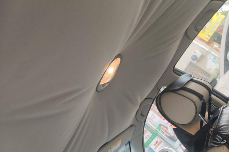 Used Buick Excelle 2015 1.5L Automatic Classic Model Headliner