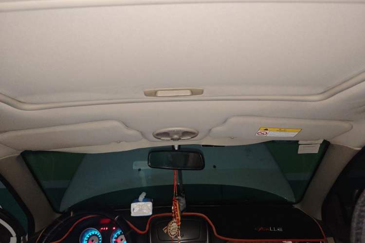 Used Buick Excelle 2015 1.5L Manual Luxury Model Headliner