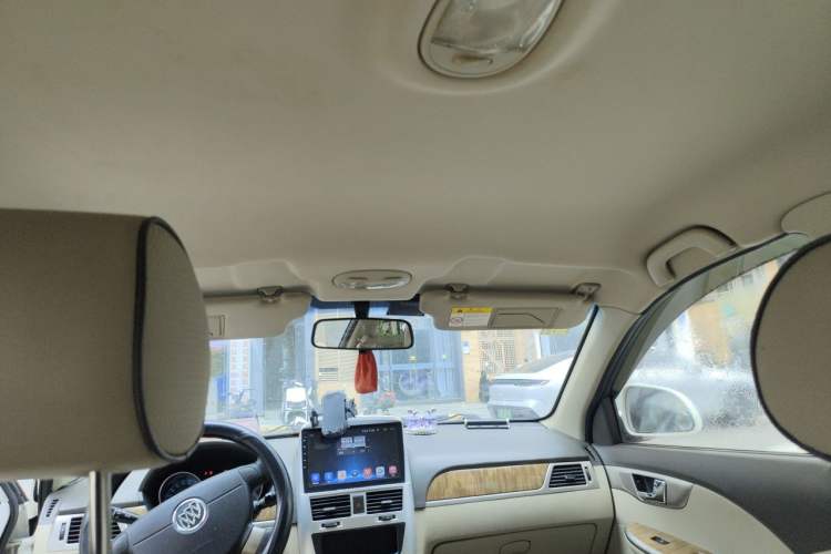 Used Buick Excelle 2015 1.5L Automatic Classic Model Headliner