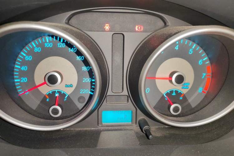 Used Buick Excelle 2015 1.5L Manual Luxury Model Instrument Cluster