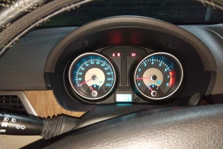Used Buick Excelle 2015 1.5L Automatic Classic Model Instrument Cluster