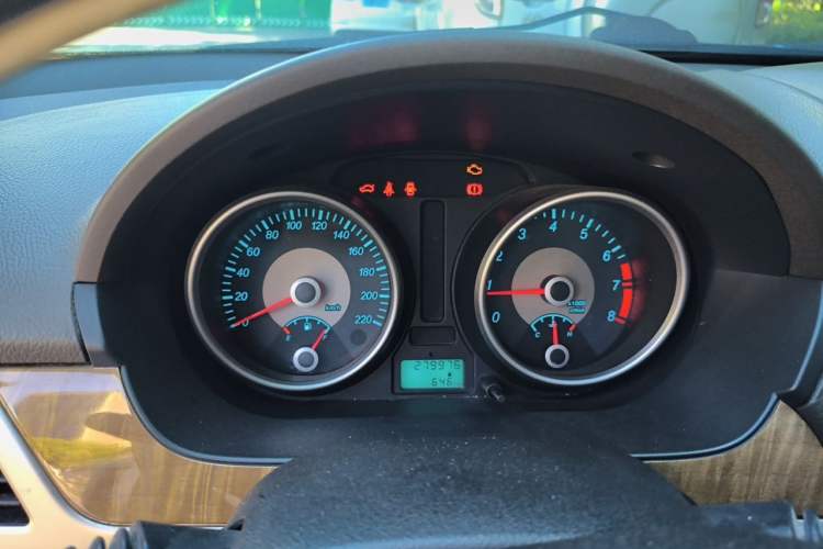 Used Buick Excelle 2015 1.5L Manual Luxury Model Instrument Cluster