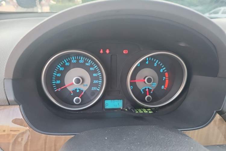 Used Buick Excelle 2015 1.5L Automatic Classic Model Instrument Cluster