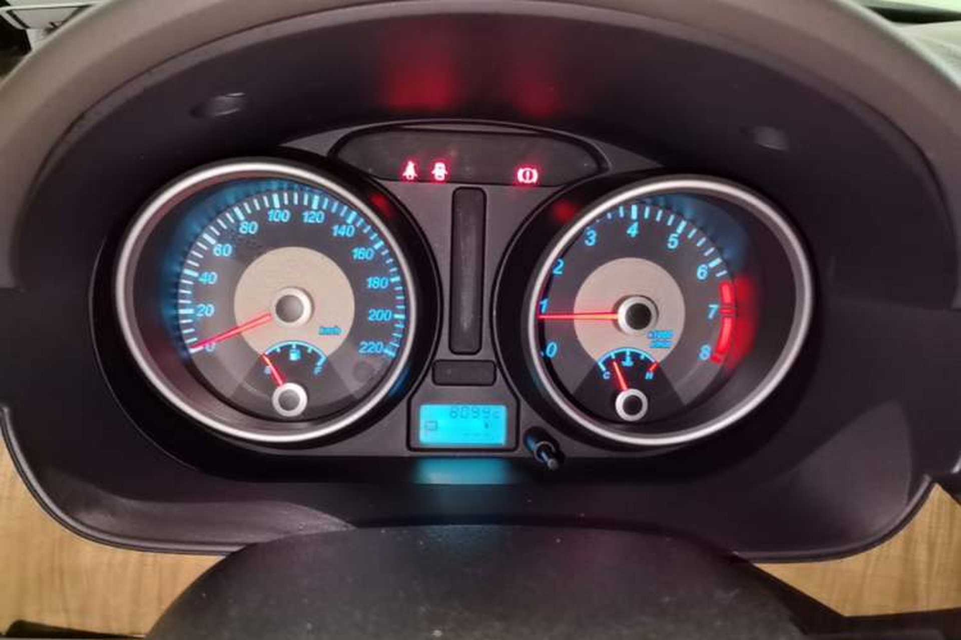 Used Buick Excelle 2015 1.5L Automatic Classic Model Instrument Cluster