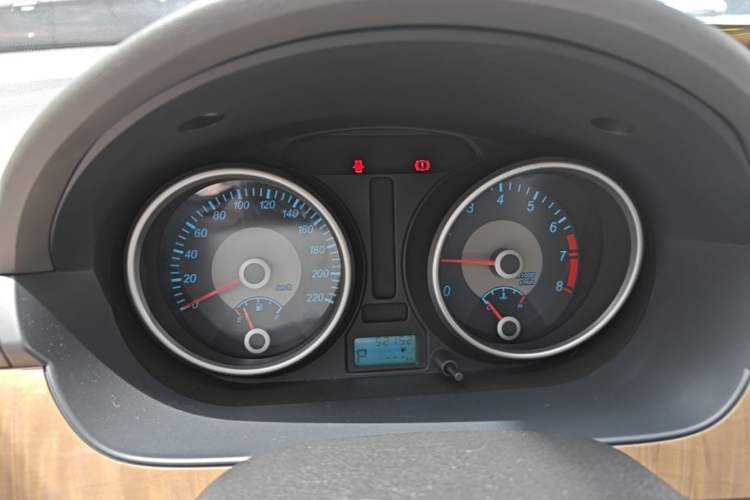 Used Buick Excelle 2015 1.5L Automatic Luxury Edition Instrument Cluster