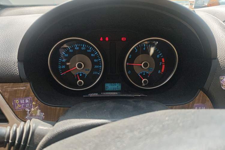Used Buick Excelle 2015 1.5L Automatic Classic Model Instrument Cluster