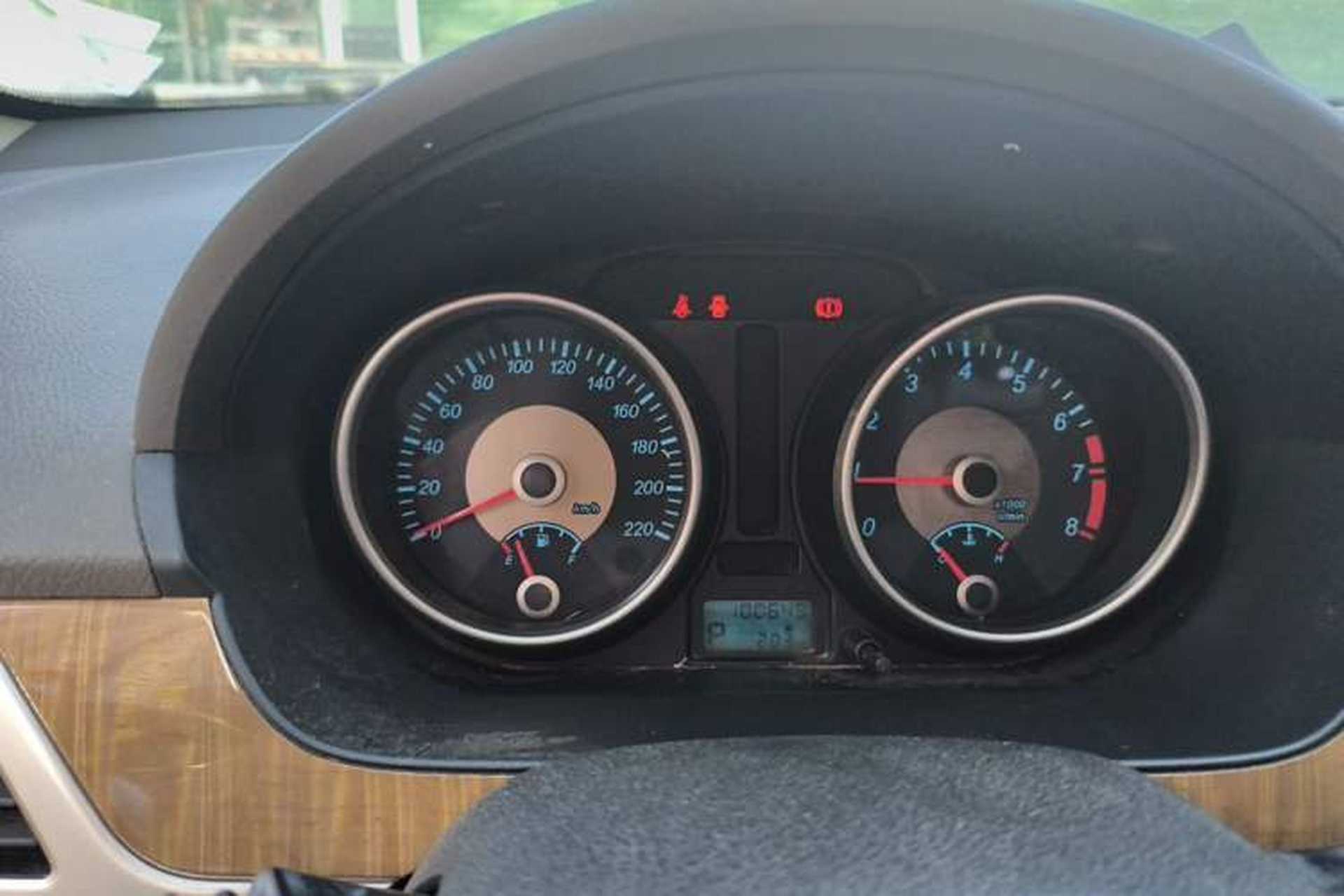 Used Buick Excelle 2015 1.5L Automatic Classic Model Instrument Cluster