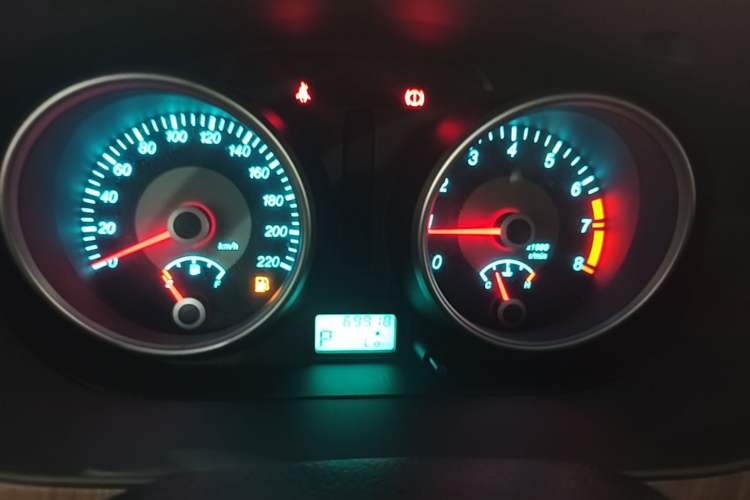 Used Buick Excelle 2015 1.5L Automatic Classic Model Instrument Cluster