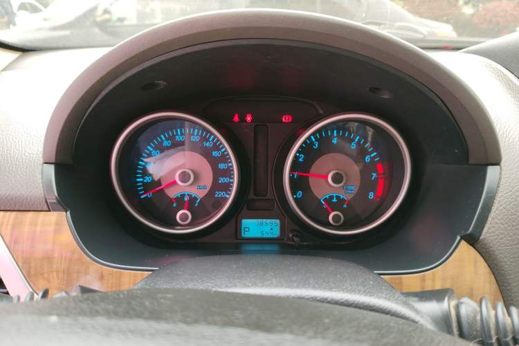Used Buick Excelle 2015 1.5L Automatic Classic Model Instrument Cluster