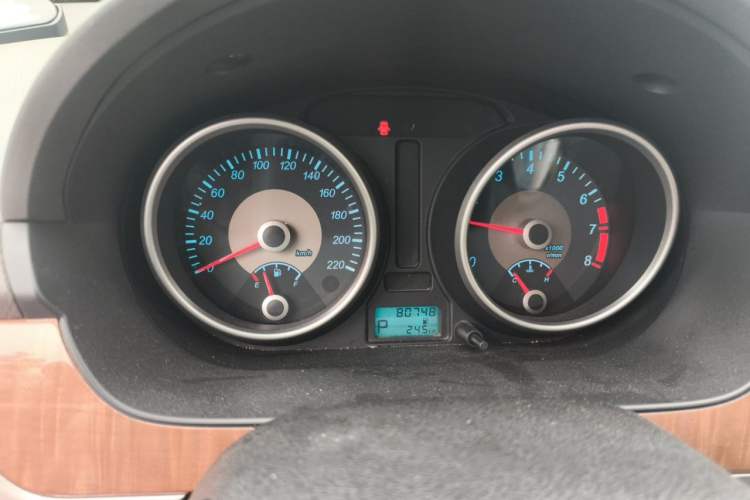Used Buick Excelle 2015 1.5L Automatic Classic Model Instrument Cluster