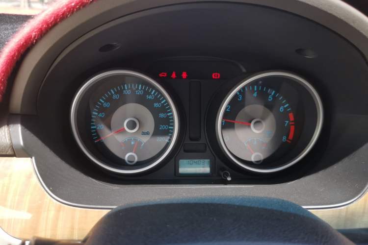 Used Buick Excelle 2015 1.5L Manual Luxury Model Instrument Cluster