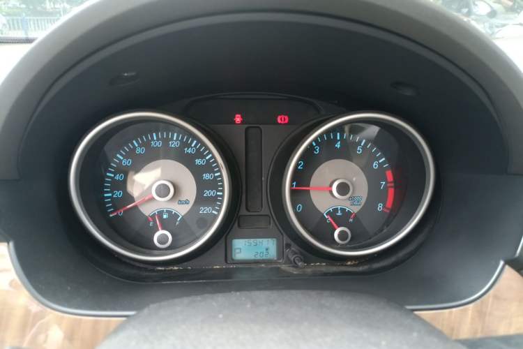 Used Buick Excelle 2015 1.5L Automatic Classic Model Instrument Cluster