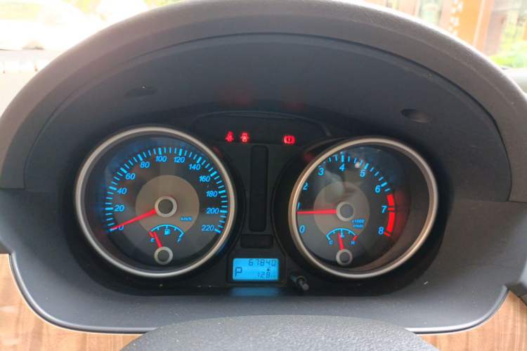 Used Buick Excelle 2015 1.5L Automatic Classic Model Instrument Cluster