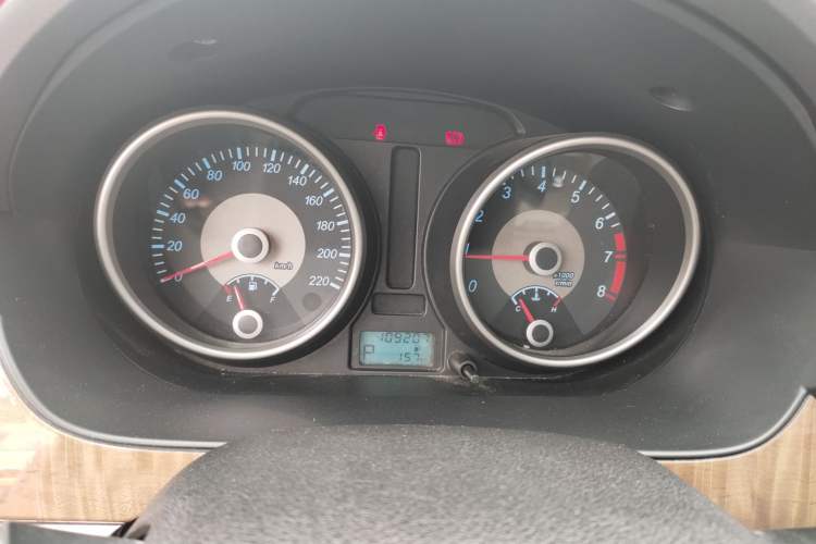 Used Buick Excelle 2015 1.5L Automatic Classic Model Instrument Cluster
