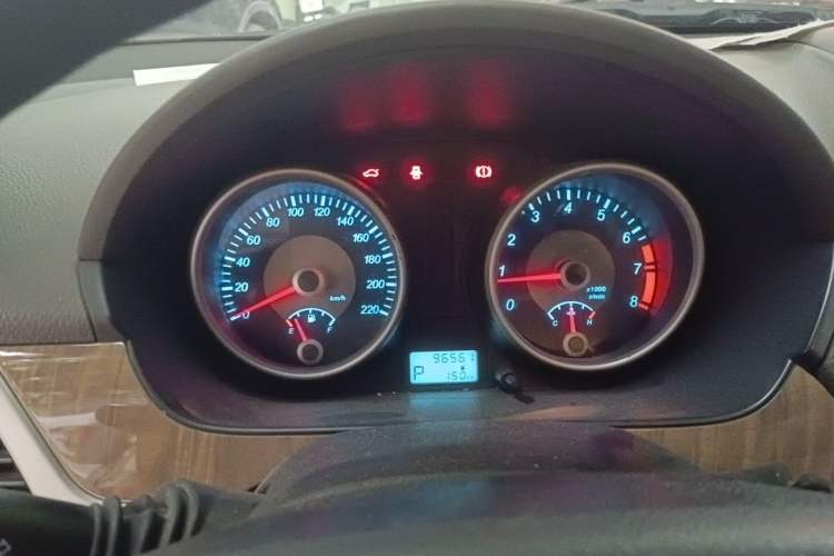 Used Buick Excelle 2015 1.5L Automatic Classic Model Instrument Cluster