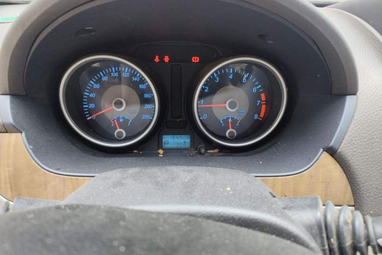 Used Buick Excelle 2015 1.5L Automatic Classic Model Instrument Cluster