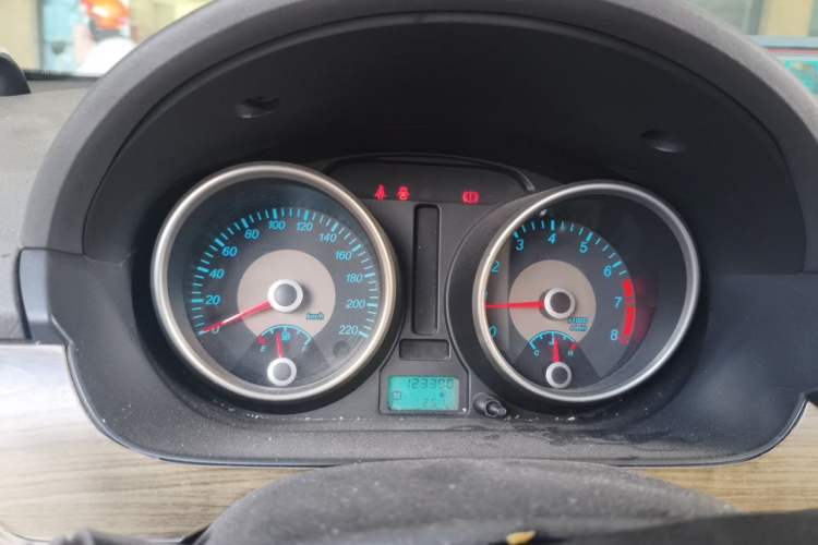 Used Buick Excelle 2015 1.5L Automatic Classic Model Instrument Cluster