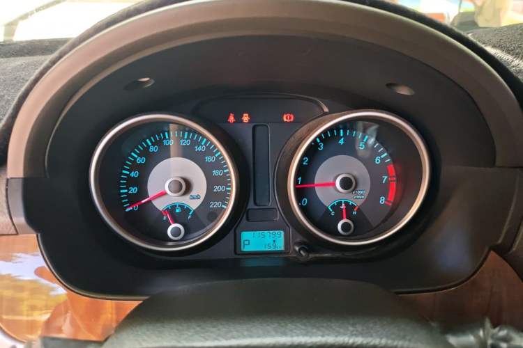 Used Buick Excelle 2015 1.5L Automatic Classic Model Instrument Cluster