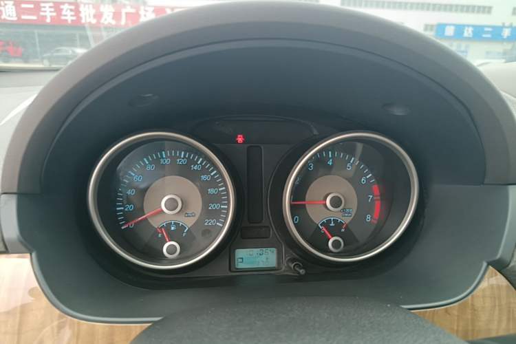 Used Buick Excelle 2015 1.5L Automatic Classic Model Instrument Cluster