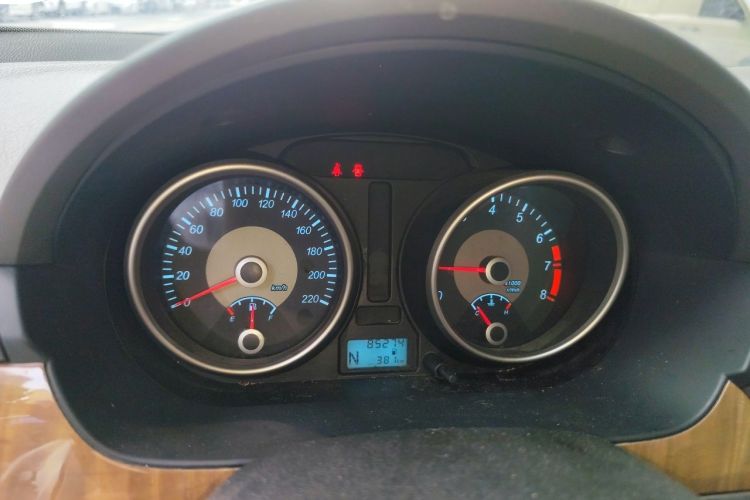 Used Buick Excelle 2015 1.5L Automatic Classic Model Instrument Cluster