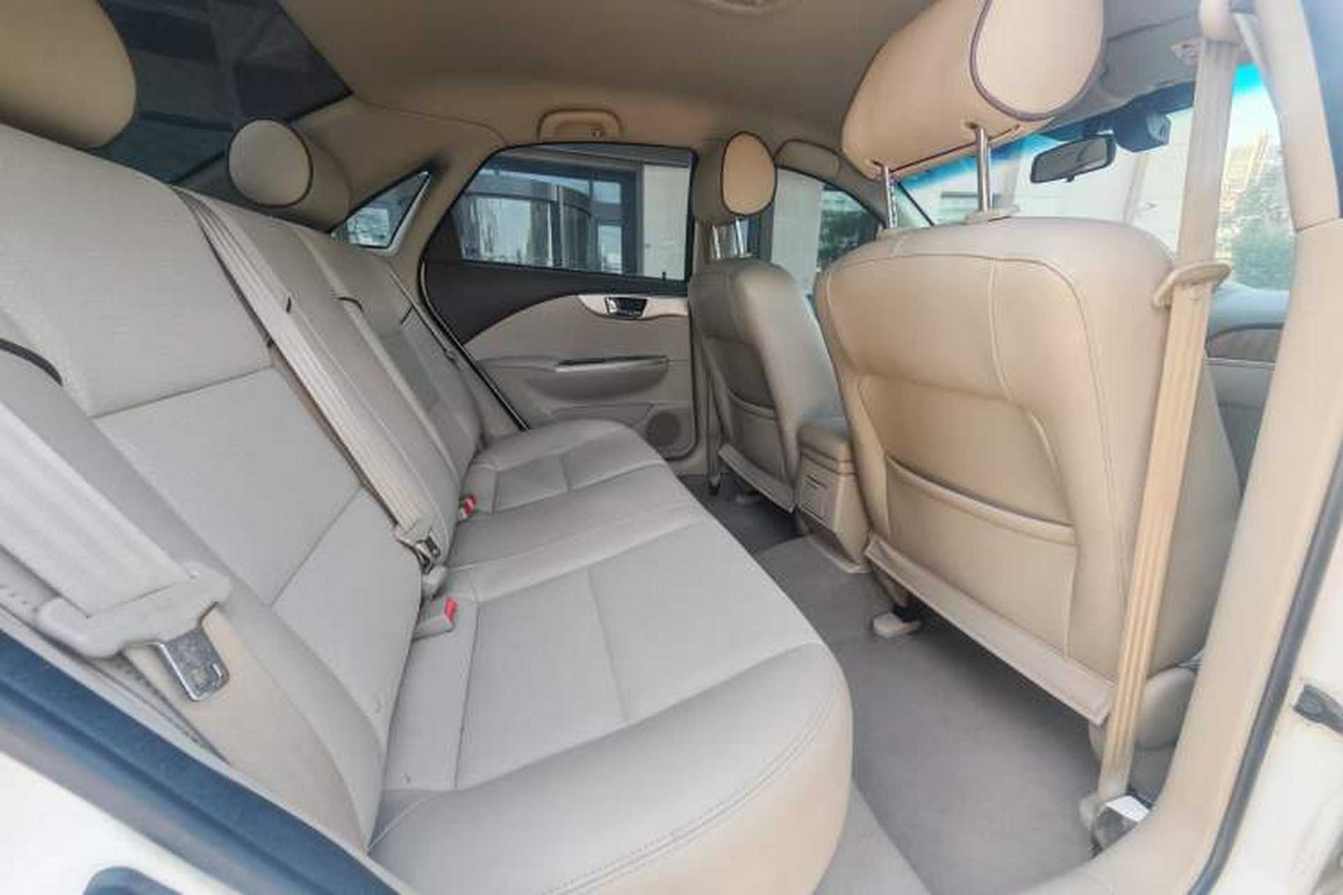 Used Buick Excelle 2015 1.5L Automatic Classic Model Interior 3