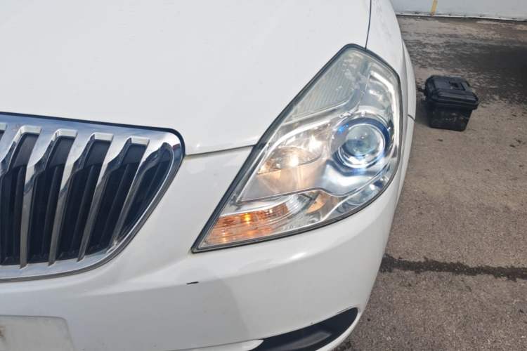Used Buick Excelle 2015 1.5L Automatic Classic Model Left Front Headlight