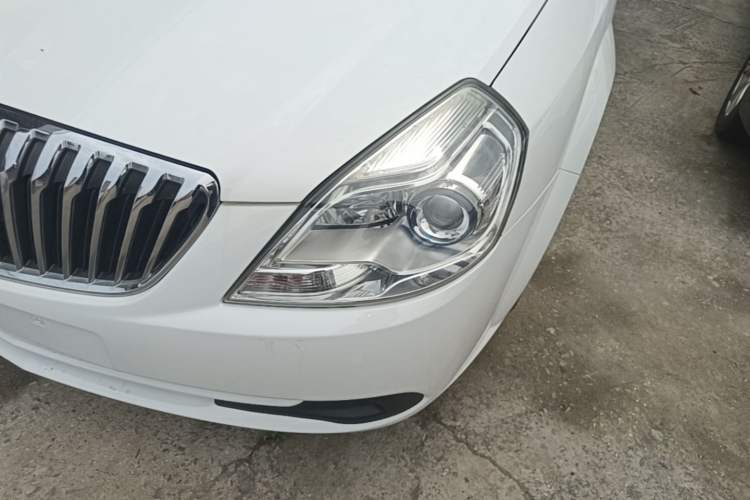 Used Buick Excelle 2015 1.5L Automatic Classic Model Left Front Headlight