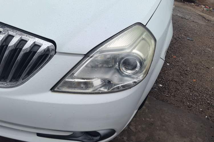 Used Buick Excelle 2015 1.5L Manual Classic Trim Left Front Headlight