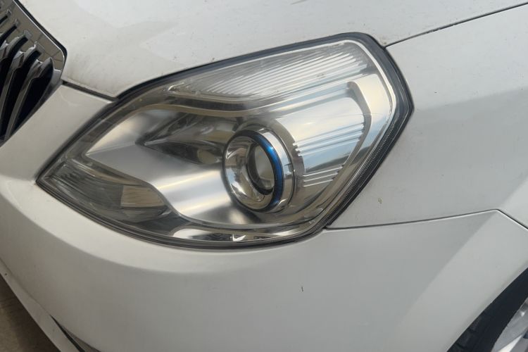 Used Buick Excelle 2015 1.5L Automatic Classic Model Left Front Headlight