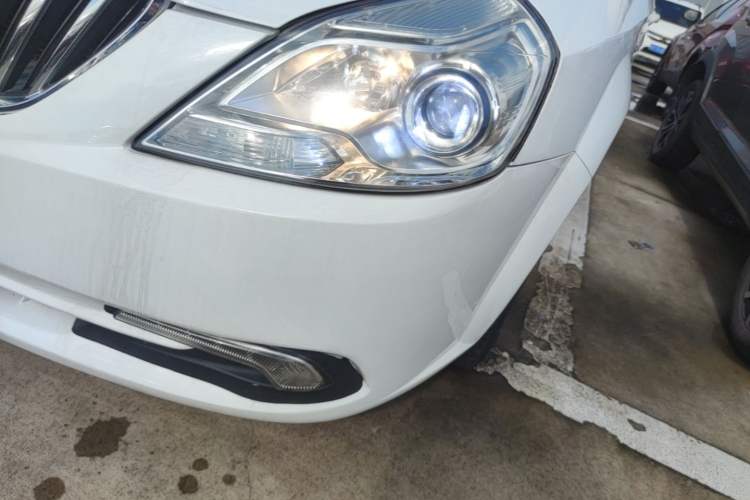 Used Buick Excelle 2015 1.5L Automatic Classic Model Left Front Headlight
