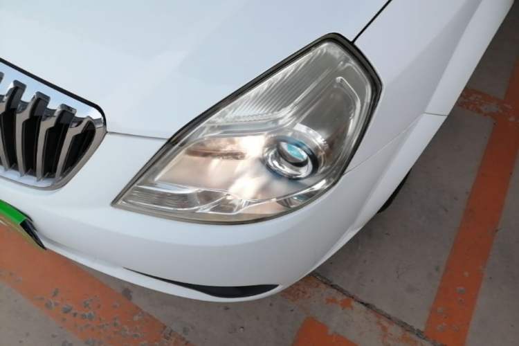 Used Buick Excelle 2015 1.5L Automatic Classic Model Left Front Headlight