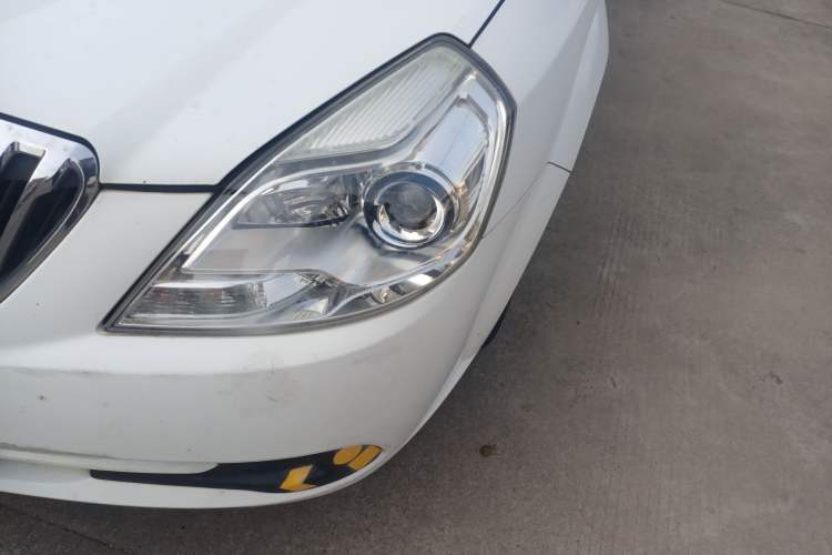 Used Buick Excelle 2015 1.5L Automatic Classic Model Left Front Headlight