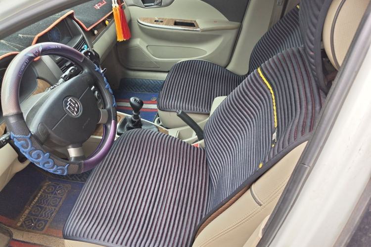 Used Buick Excelle 2015 1.5L Manual Classic Trim Left Front Seat