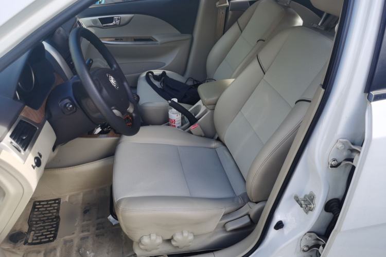 Used Buick Excelle 2015 1.5L Manual Classic Trim Left Front Seat