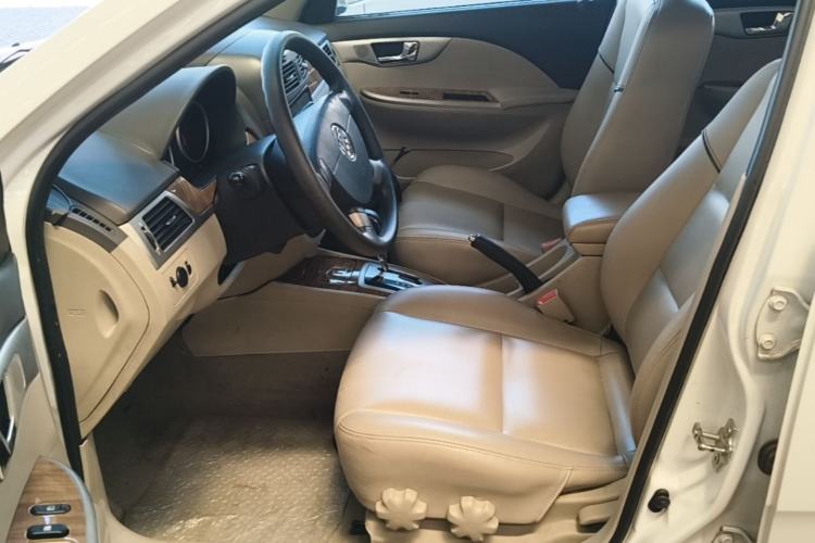 Used Buick Excelle 2015 1.5L Automatic Classic Model Left Front Seat