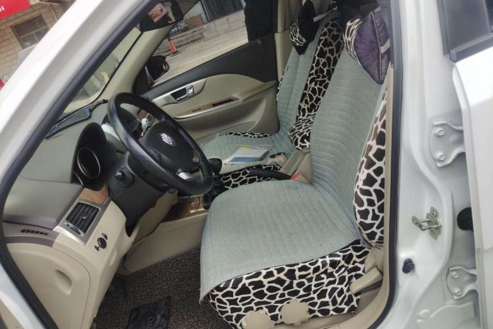 Used Buick Excelle 2015 1.5L Manual Classic Trim Left Front Seat