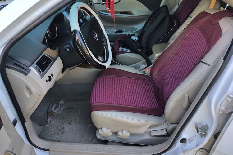 Used Buick Excelle 2015 1.5L Manual Luxury Model Left Front Seat