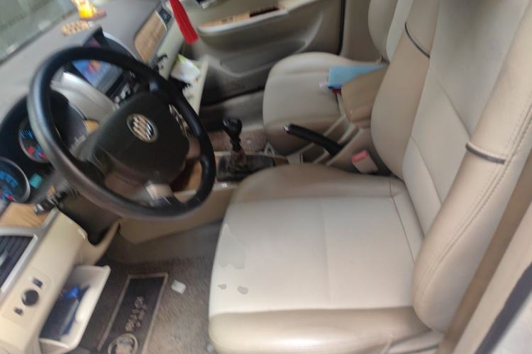 Used Buick Excelle 2015 1.5L Manual Classic Trim Left Front Seat