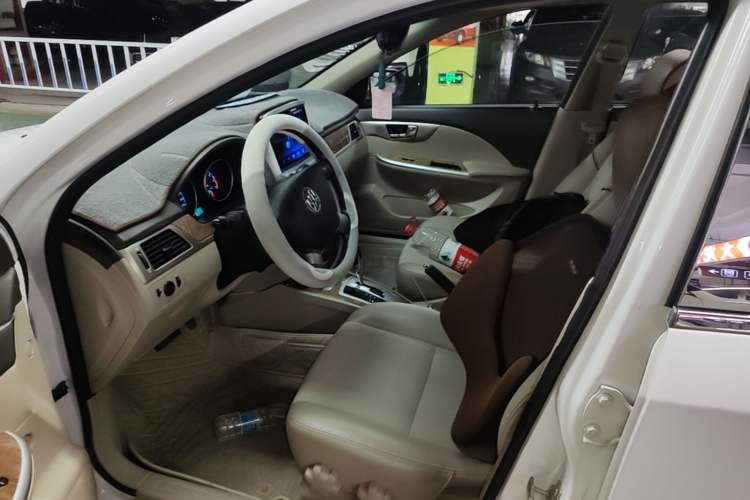 Used Buick Excelle 2015 1.5L Automatic Classic Model Left Front Seat