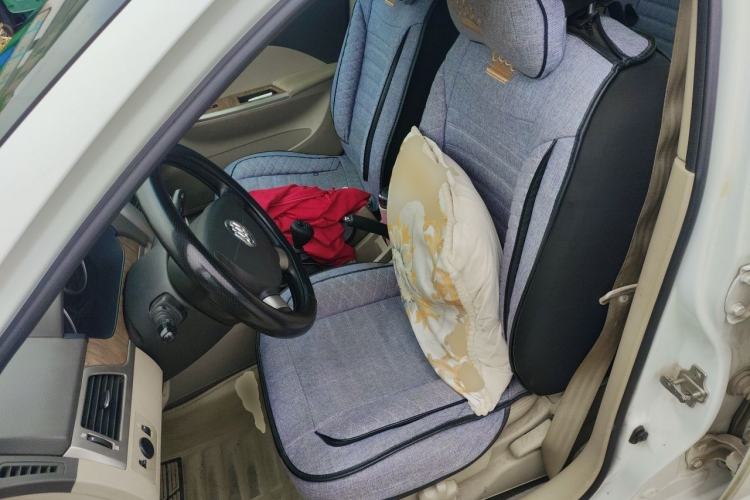 Used Buick Excelle 2015 1.5L Manual Classic Trim Left Front Seat