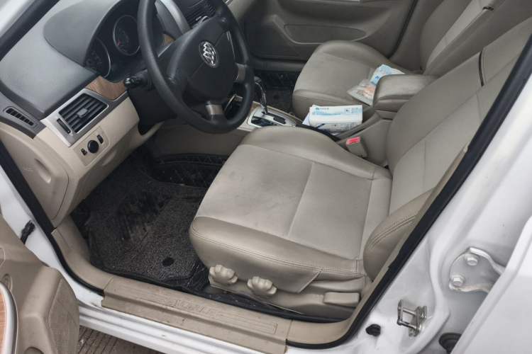 Used Buick Excelle 2015 1.5L Automatic Classic Model Left Front Seat
