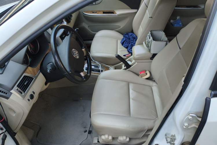 Used Buick Excelle 2015 1.5L Automatic Luxury Edition Left Front Seat