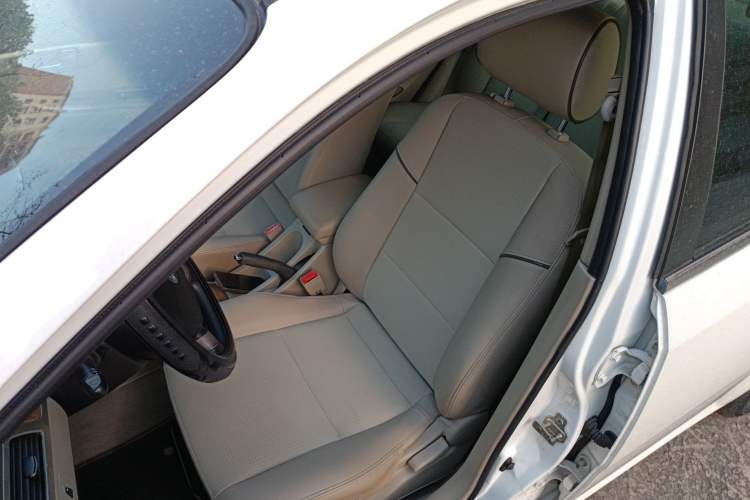 Used Buick Excelle 2015 1.5L Automatic Classic Model Left Front Seat