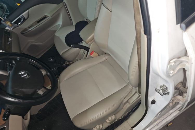 Used Buick Excelle 2015 1.5L Manual Classic Trim Left Front Seat